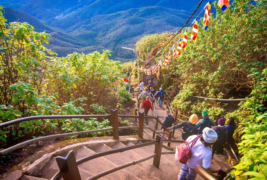 Adam’s Peak - Scenic landscape in The Central Highlands, Sri Lanka