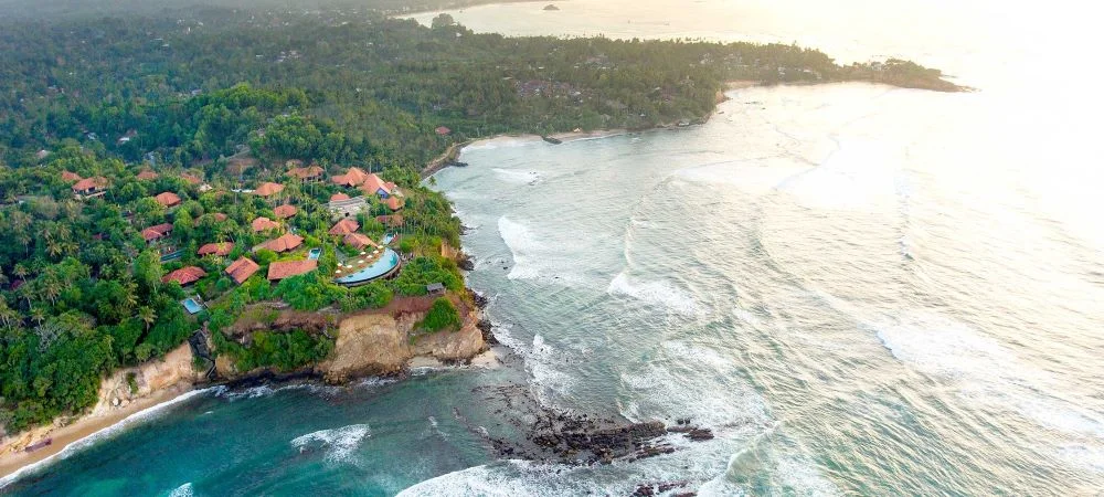 Cape Weligama ocean clifftop luxury villa overlooking the southern coast