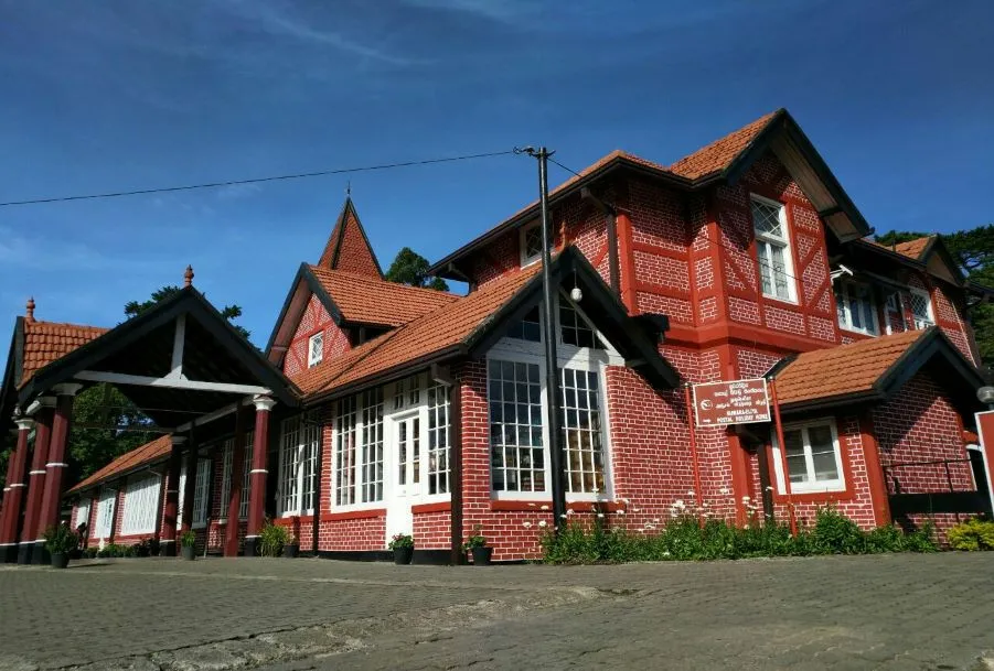 Ceylon Tea Estate Tour & Gregory Lake Leisure
