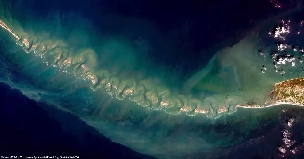 Ram Setu Bridge - Scenic landscape in The Western Coast & Riverways, Sri Lanka