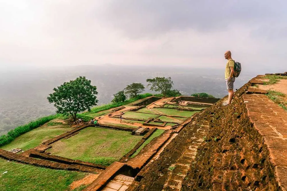 Ceylon Grand Odyssey: Citadels, Highlands & Southern Seas