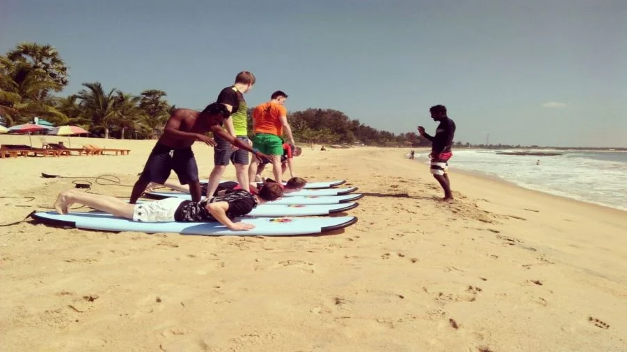 Surf camps and accommodation at Arugam Bay