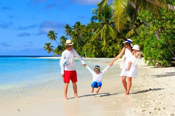 Family-friendly pacing, wildlife safaris & relaxed coastal days