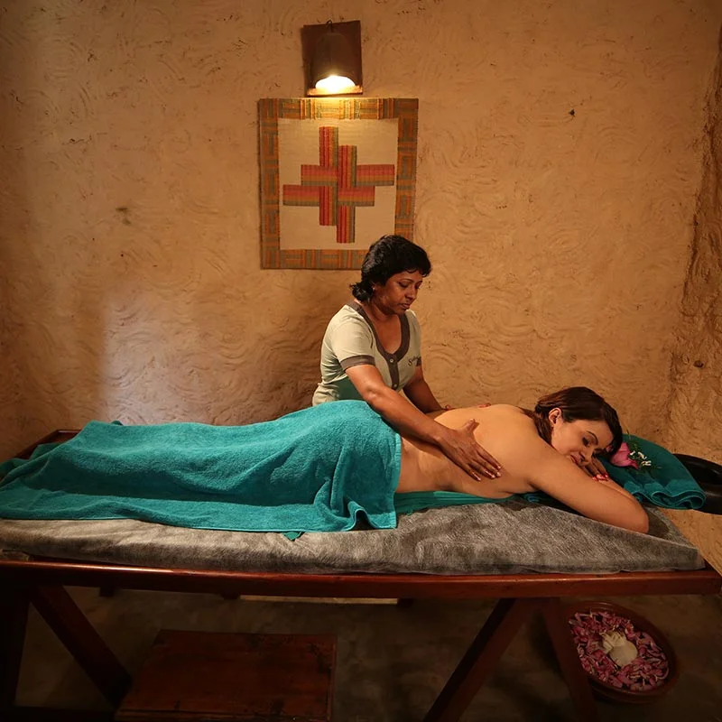 Deep Mind-Body Rejuvenation & Shirodhara Therapy
